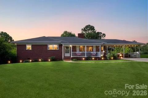 202 Museum Rd, Statesville, NC 28625
