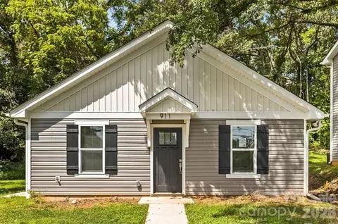 911 N Boyce St, Gastonia, NC 28052