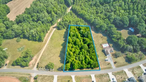 000 Ritchie Rd, Lincolnton, NC 28092