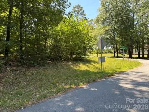 4702 Lee Cline Rd, Conover, NC 28613
