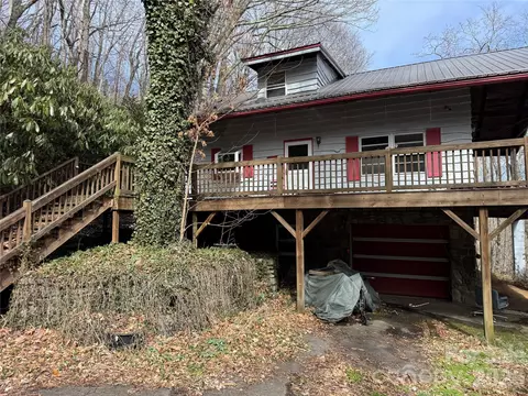 2085 Laurel N Rdg N, Maggie Valley, NC 28751