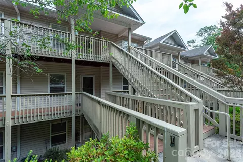 509 Carrington Pl, Arden, NC 28704