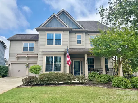 1306 Corey Cabin Ct, Fort Mill, SC 29715