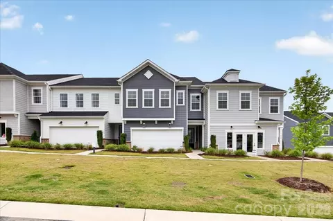 512 Webster Ln, Cramerton, NC 28032