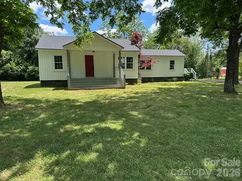 358 N Green River Rd, Gaffney, SC 29341