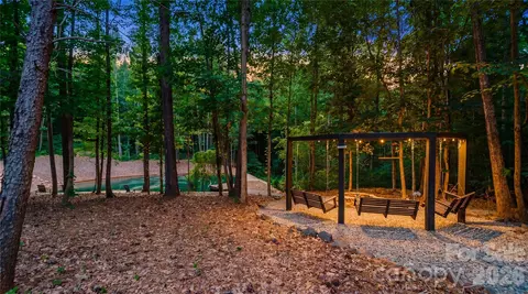 2620 Mathis Church Rd, Catawba, NC 28609