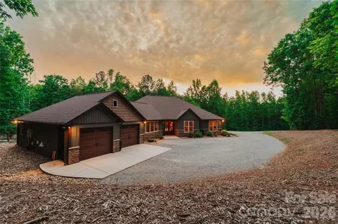 2620 Mathis Church Rd, Catawba, NC 28609