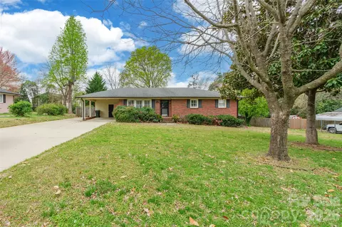1107 Ebinport Rd, Rock Hill, SC 29732