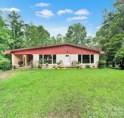 1239 Carlisle White Rd, Chester, SC 29706