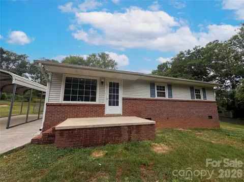 318 Mitchell St, Belmont, NC 28012