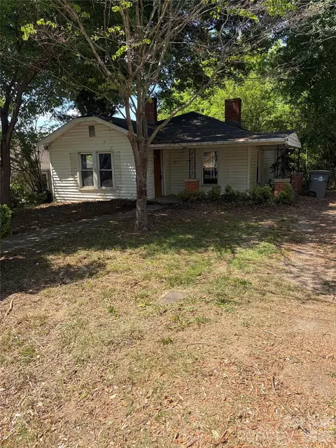 530 W 8th St, Kannapolis, NC 28081