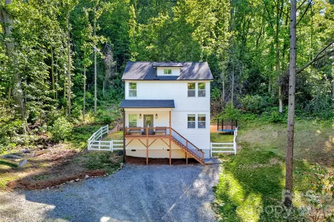 215 David Ridge Rd, Black Mountain, NC 28711