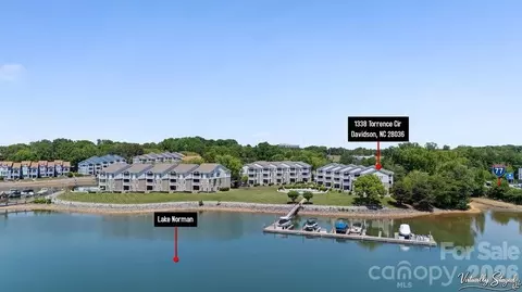 View/Area - 1338 Torrence 29 Cir #29, Davidson, NC 28036 photo 1 of 4
