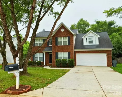 4710 Lenox Hill Pl, Charlotte, NC 28269