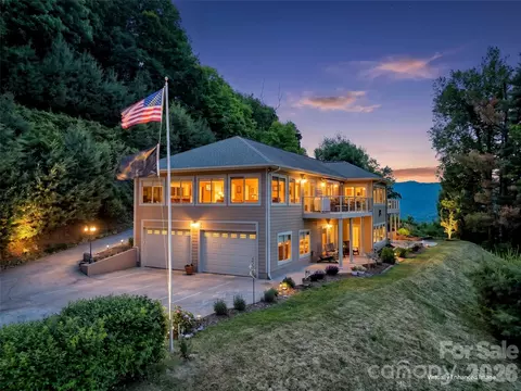 830 Trials Gap 30 Dr #30, Waynesville, NC 28786