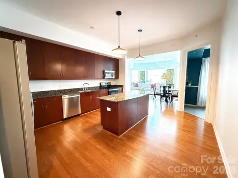 4625 Piedmont Row 400 Dr #400, Charlotte, NC 28210