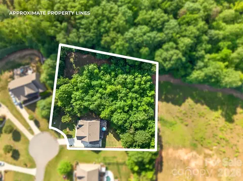 6410 Willow Farm Dr, Denver, NC 28037