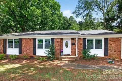 4914 Glenbrier Dr, Charlotte, NC 28212
