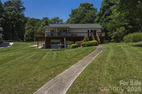 Exterior - 8226 Normandy Rd, Denver, NC 28037 photo 3 of 6