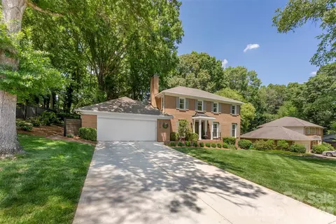 6613 Rocky Falls Rd, Charlotte, NC 28211