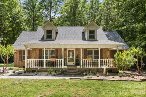 1333 Rabbit Run Rd, York, SC 29745
