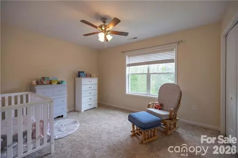 Bedroom - 101 Towne Pl, Clyde, NC 28721 photo 3 of 5