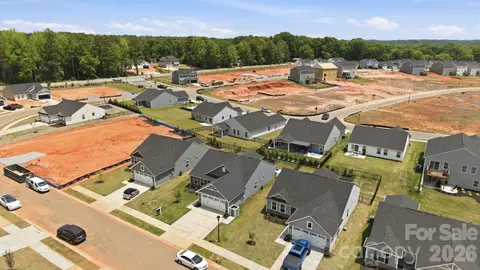 View/Area - 982 Pemberley St, Lancaster, SC 29720 photo 2 of 6