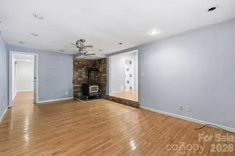 Living - 3383 Thickety Rd, Clyde, NC 28721 photo 2 of 5