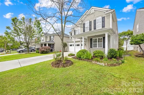 6428 Manitoba Ln, Charlotte, NC 28277