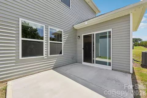 434 Luna Ln, Shelby, NC 28152