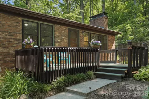 38 Nixon Ter, Asheville, NC 28805