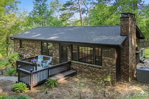 38 Nixon Ter, Asheville, NC 28805