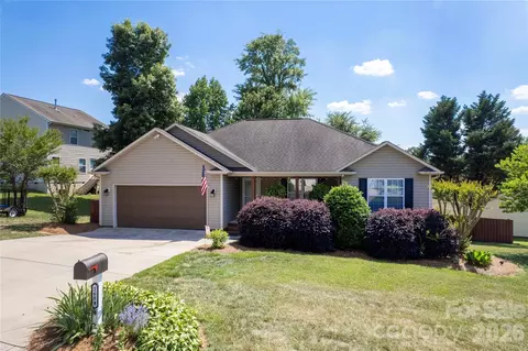 1684 Red Bird Cir, Concord, NC 28025