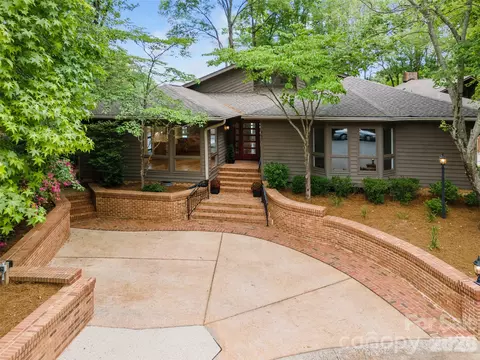 449 Windward Dr, Davidson, NC 28036