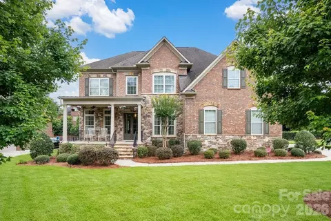 7323 Harcourt Xing, Fort Mill, SC 29707