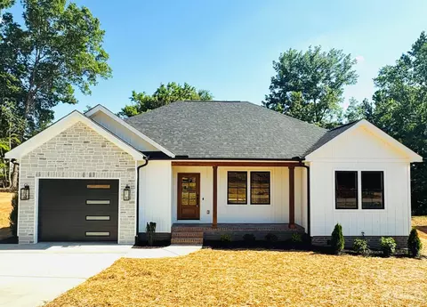 29 Hartman Pl, Concord, NC 28027