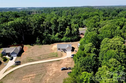 184 Watering Trough Rd, Statesville, NC 28677