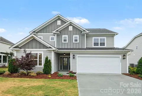 3808 Dahlia Dr, Harrisburg, NC 28075