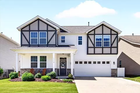 1114 Laggan Ln, Indian Trail, NC 28079