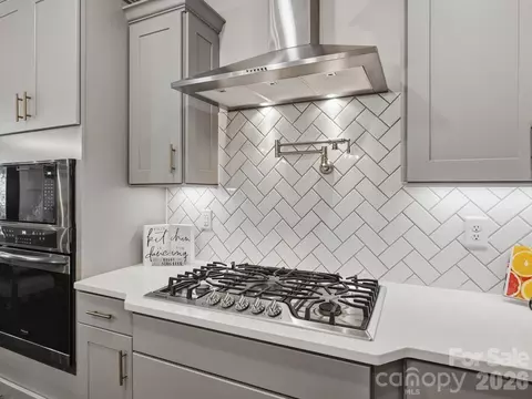 Kitchen - 1112 Baldwin Dr, Lancaster, SC 29720 photo 1 of 5