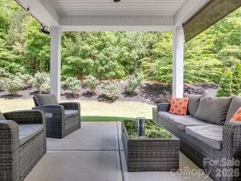 Exterior - 1112 Baldwin Dr, Lancaster, SC 29720 photo 6 of 9