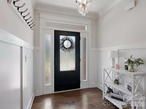 Entry Way - 1112 Baldwin Dr, Lancaster, SC 29720 photo 1 of 3