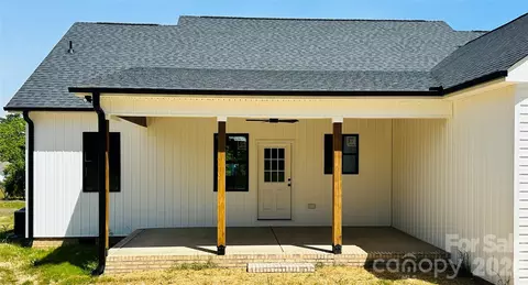 Exterior - 417 E 2nd St, Faith, NC 28041 photo 2 of 6