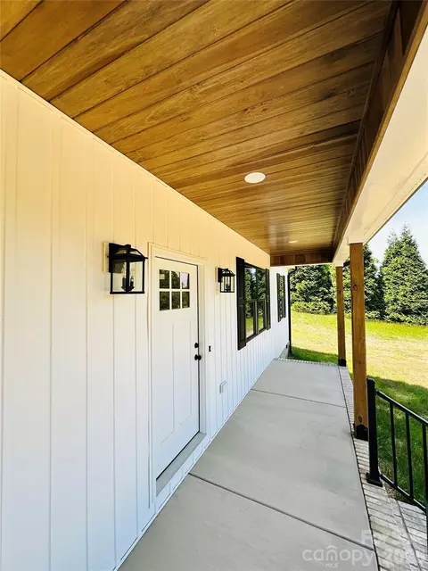 Exterior - 417 E 2nd St, Faith, NC 28041 photo 6 of 6
