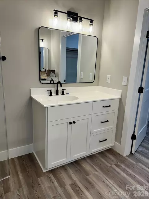 Bath - 417 E 2nd St, Faith, NC 28041 photo 5 of 7