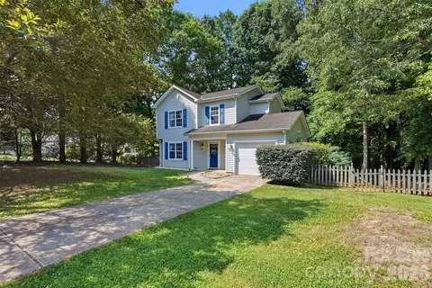 131 Scotch Irish Ln, Troutman, NC 28166