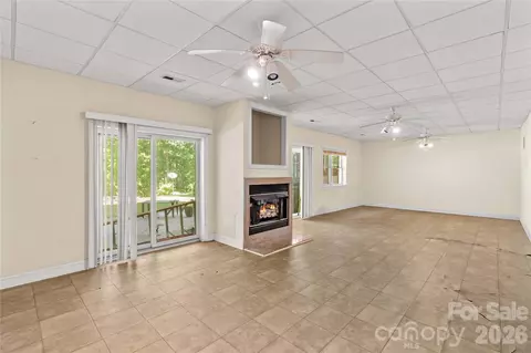 Living - 711 Spring Pointe Dr, Stony Point, NC 28678 photo 5 of 5