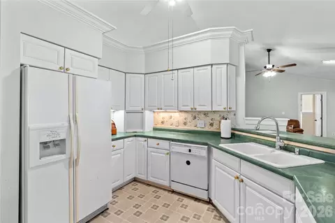 Kitchen - 711 Spring Pointe Dr, Stony Point, NC 28678 photo 1 of 3
