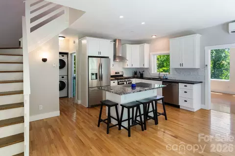 Kitchen - 1621 Upward Way, Waynesville, NC 28786 photo 1 of 3