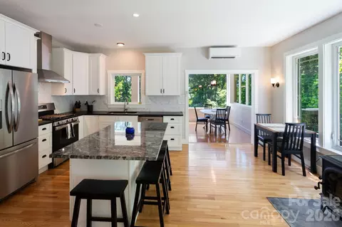Kitchen - 1621 Upward Way, Waynesville, NC 28786 photo 2 of 3